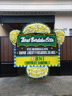 Papan Bunga Duka di Magelang