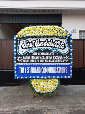 Papan Bunga Duka di Magelang